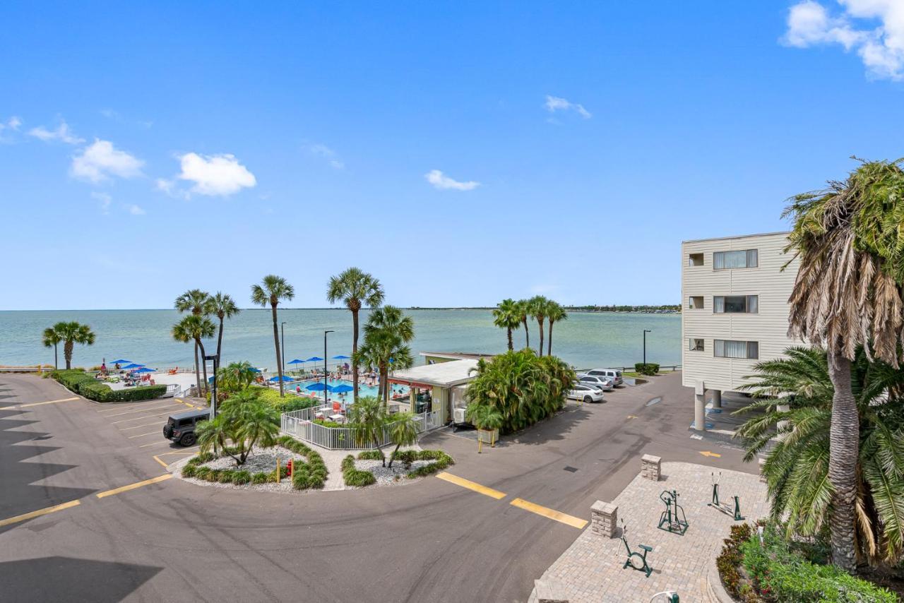 Welcome To Sea Forever Balcony With Ocean Views! タンパ エクステリア 写真