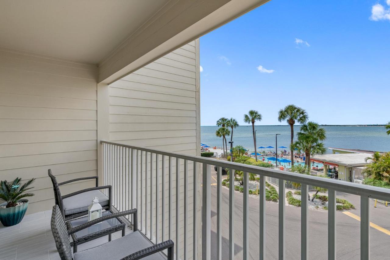 Welcome To Sea Forever Balcony With Ocean Views! タンパ エクステリア 写真